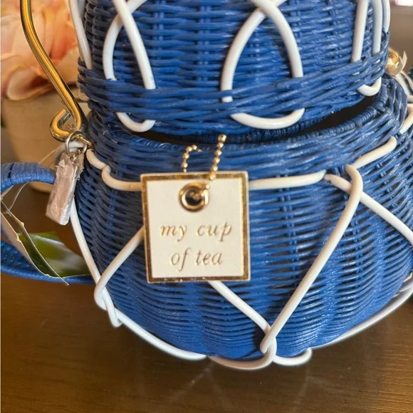 Kate spade down the rabbit hole tea pot and coin purse - Picture 10 of 14